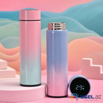 Thermos with sieve, intelligent temperature sensor and LED display